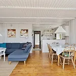 Hira - 200m From The Sea By Interhome 度假居 *