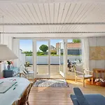 Hira - 200m From The Sea By Interhome *
